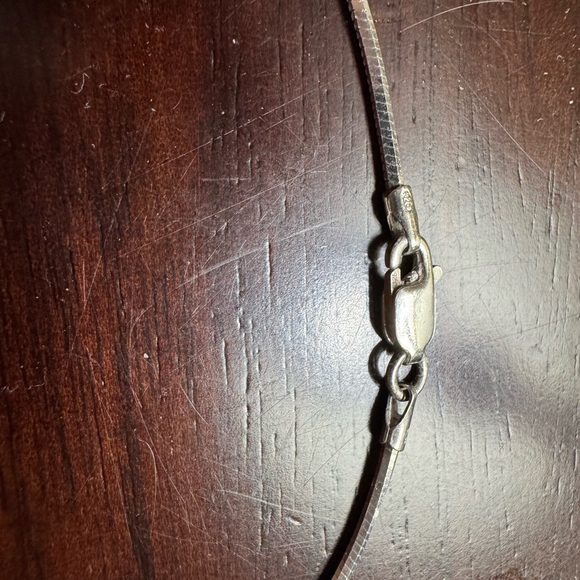 Silver Chain - Picture 4 of 5